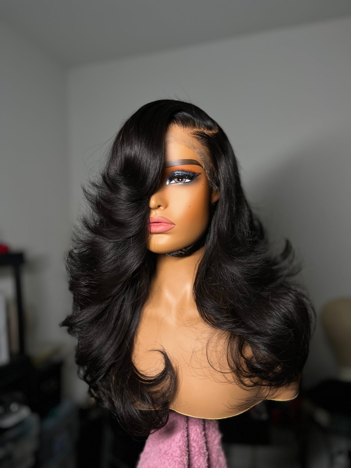 Nicole 20"