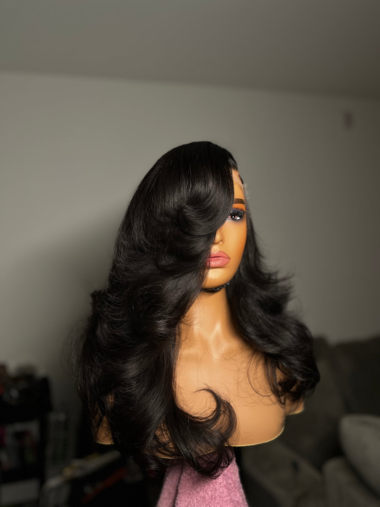 Nicole 20"